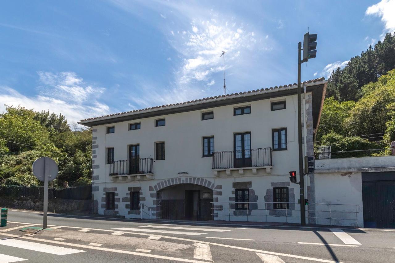 Antigua Casa De Escritor Junto A La Playa Daire Mundaka Dış mekan fotoğraf